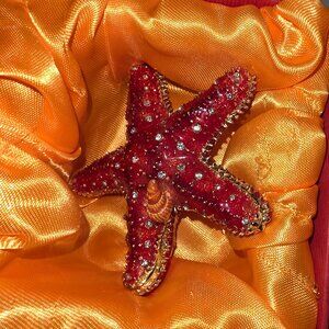 Vintage Rhinestone Starfish Trinket Box Jeweled Coastal Jewelry Keepsake Box